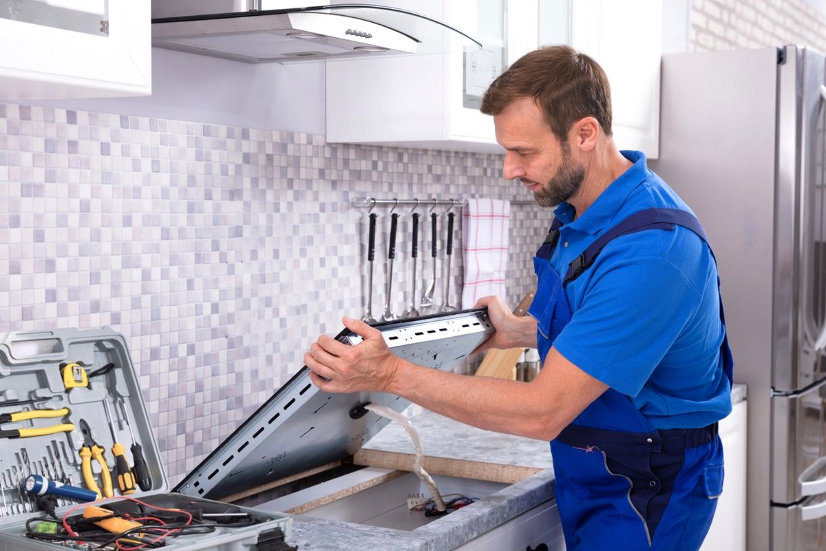 Gas and electric stove and range repair in Cleveland